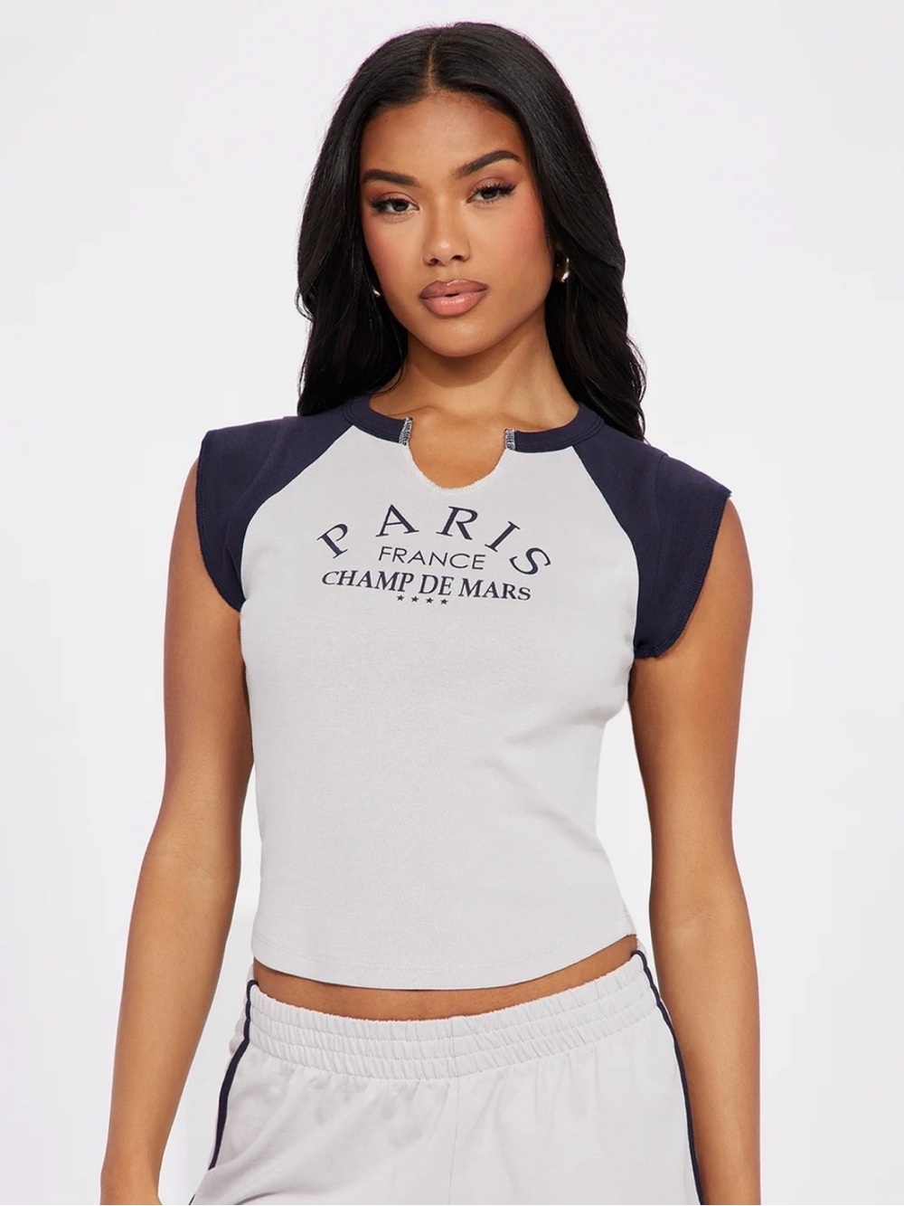 Forever 21 White & Navy 'Paris' Cap-Sleeve Crop Top women’s Size Medium